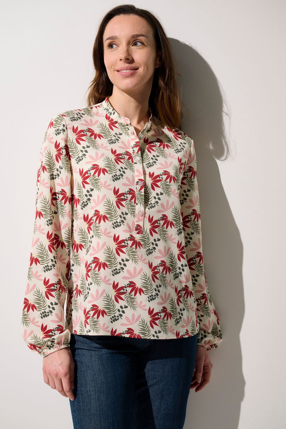 Blouse anti-UV - Positano à motifs floraux, légère et élégante pour femme, offrant protection solaire UPF 50+.