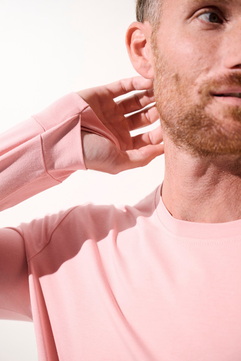 T-shirt anti-UV Saint-Malo pour homme, coupe confortable et manches longues, couleur rose, protection solaire UPF 50+.