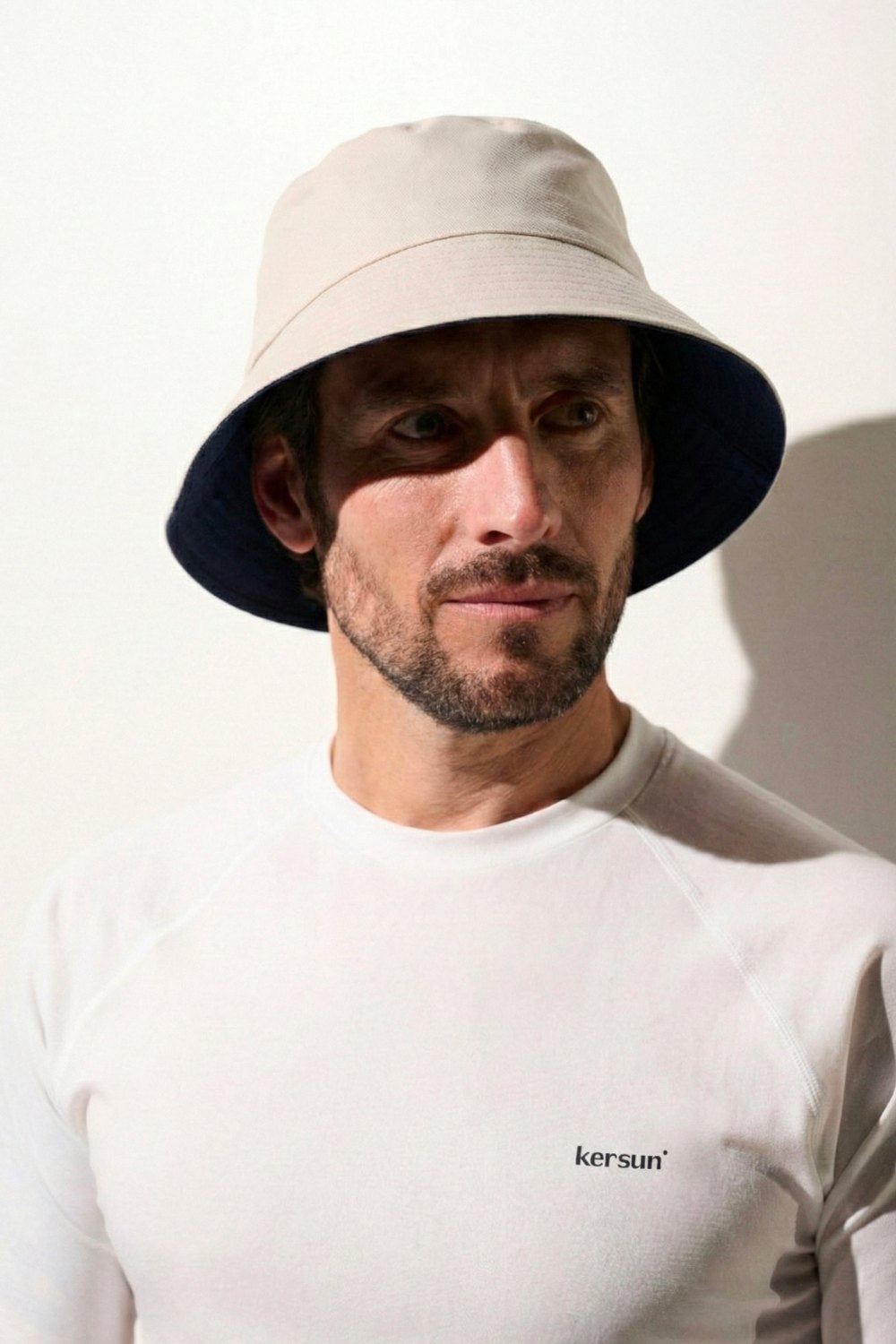 Bob con protección solar - Faro