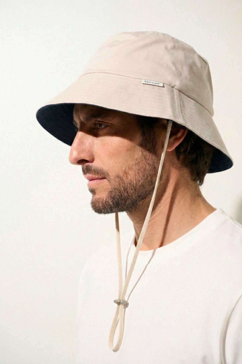 Bob con protección solar - Faro