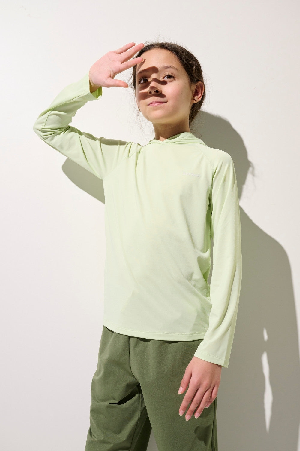 Camiseta con capucha y protección solar de Oasis