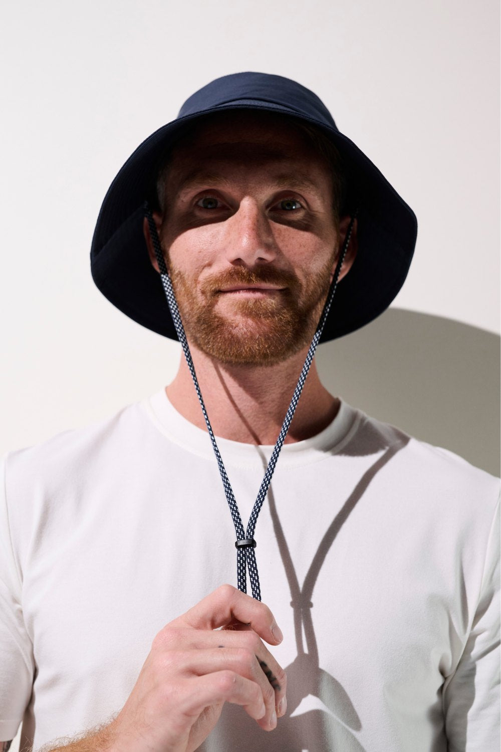 Bob con protección solar - Faro