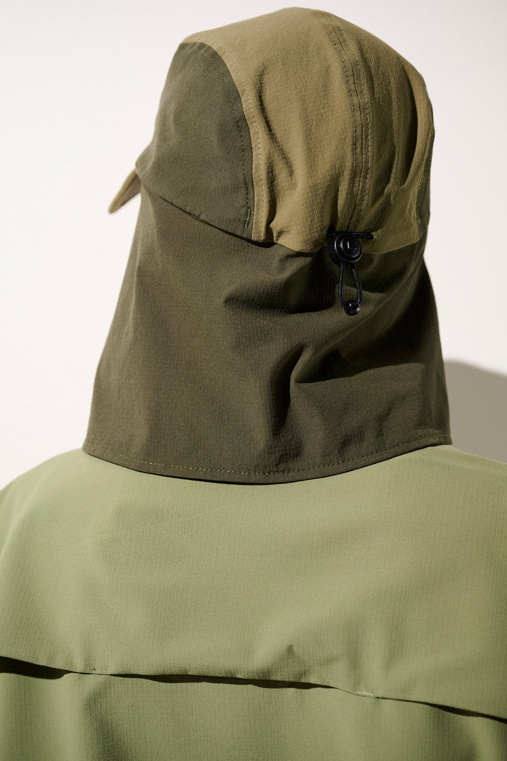 Casquette anti-UV - Sequoia pour homme, couleur olive, offrant protection solaire complète et confort optimal.