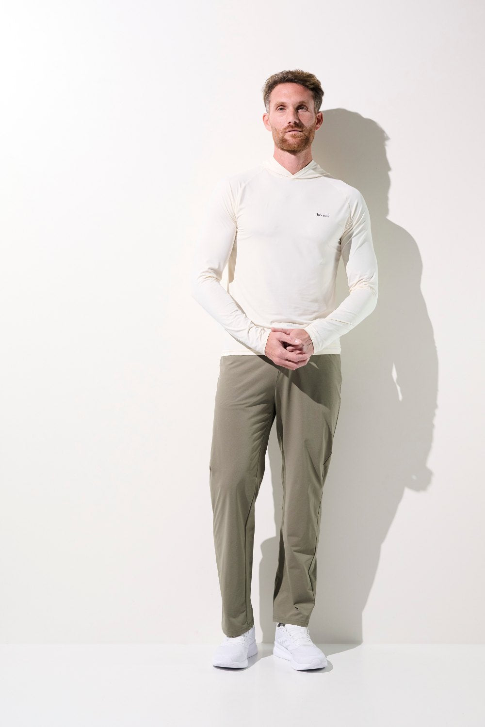 Camiseta de protección solar con capucha – Oasis