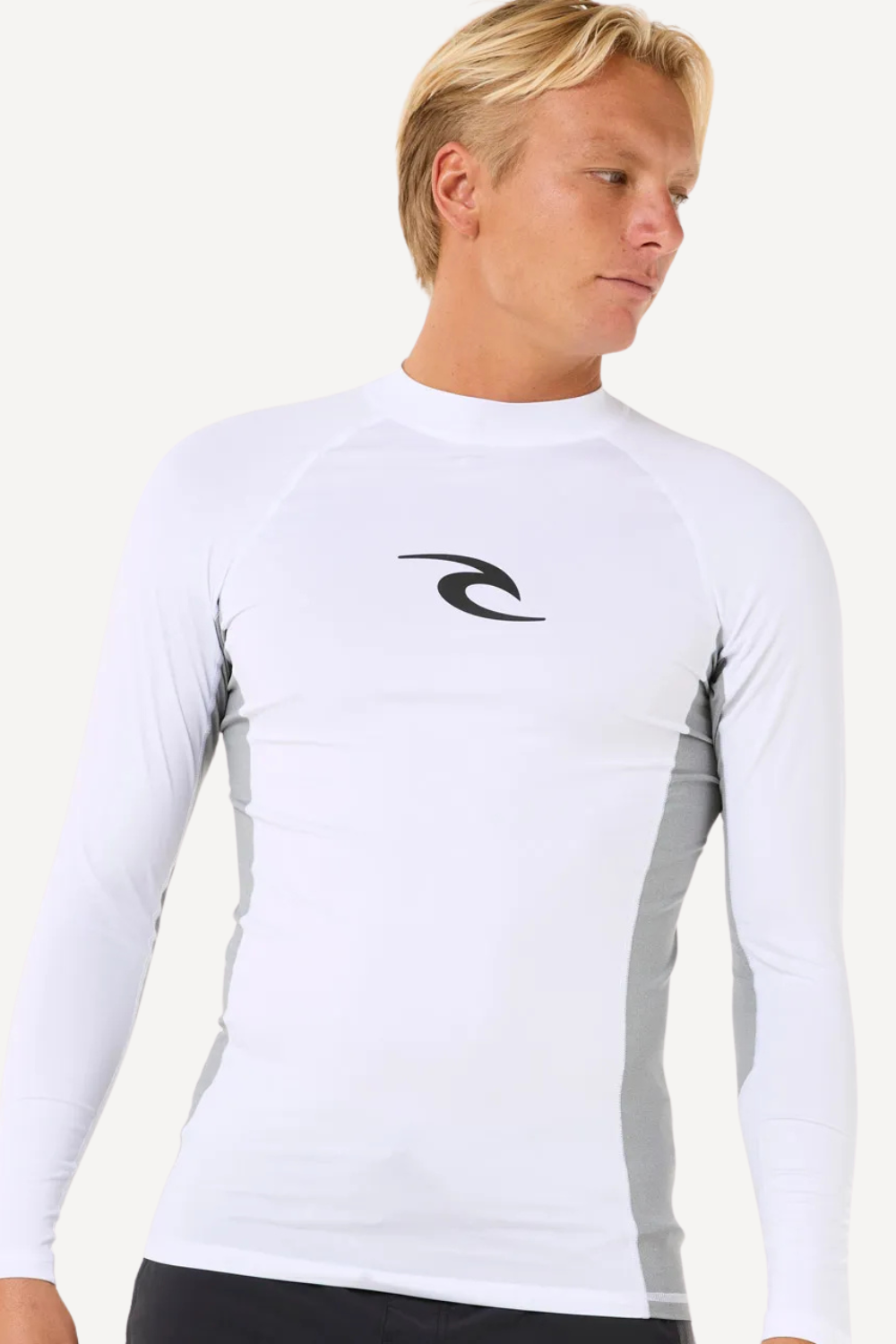 T-shirt de bain anti-UV blanc pour homme, manches longues, UPF 50+ pour le surf et la baignade.