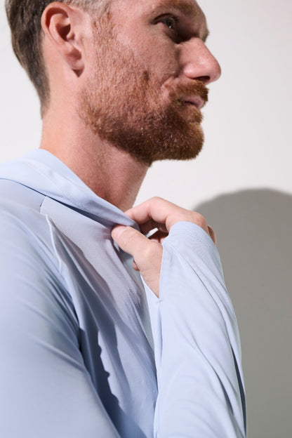 Camiseta de protección solar con capucha – Oasis