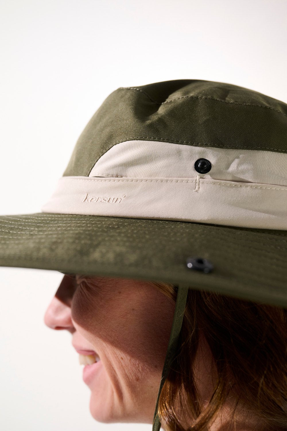 Chapeau anti-UV - Sequoia vert olive de Ker Sun, léger et pratique, offrant protection solaire UPF 50+.