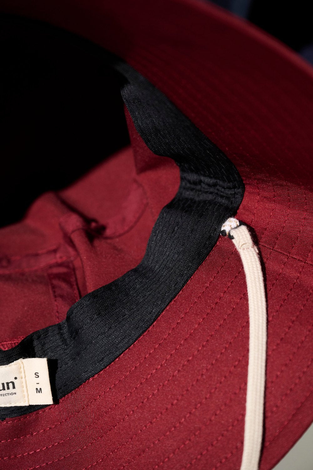 Bob con protección solar - Faro