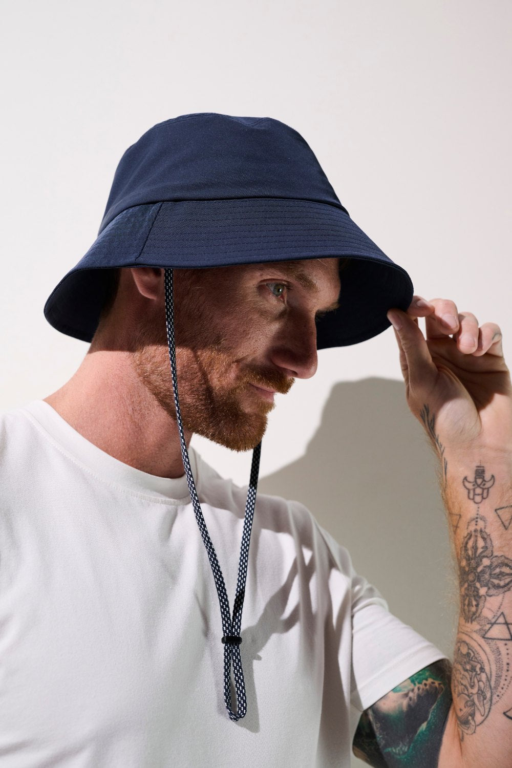 Bob con protección solar - Faro