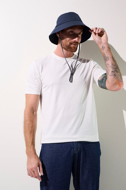 Bob con protección solar - Faro