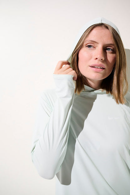 Camiseta de protección solar con capucha – Oasis