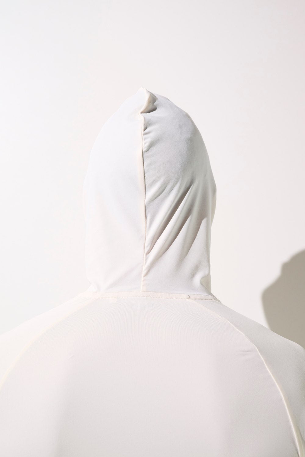 Camiseta de protección solar con capucha – Oasis