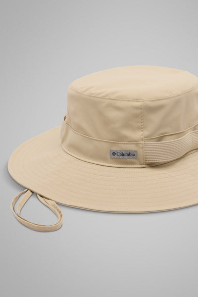 Bob anti-UV packable beige de Columbia, offrant protection solaire UPF 50+ pour activités en plein air.