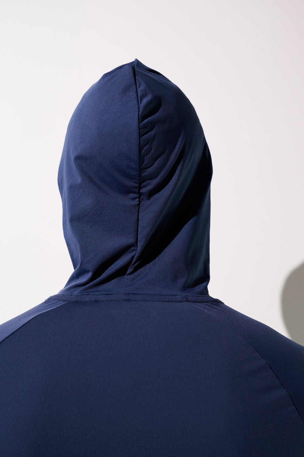 Camiseta de protección solar con capucha – Oasis