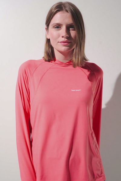Camiseta de protección solar con capucha – Oasis