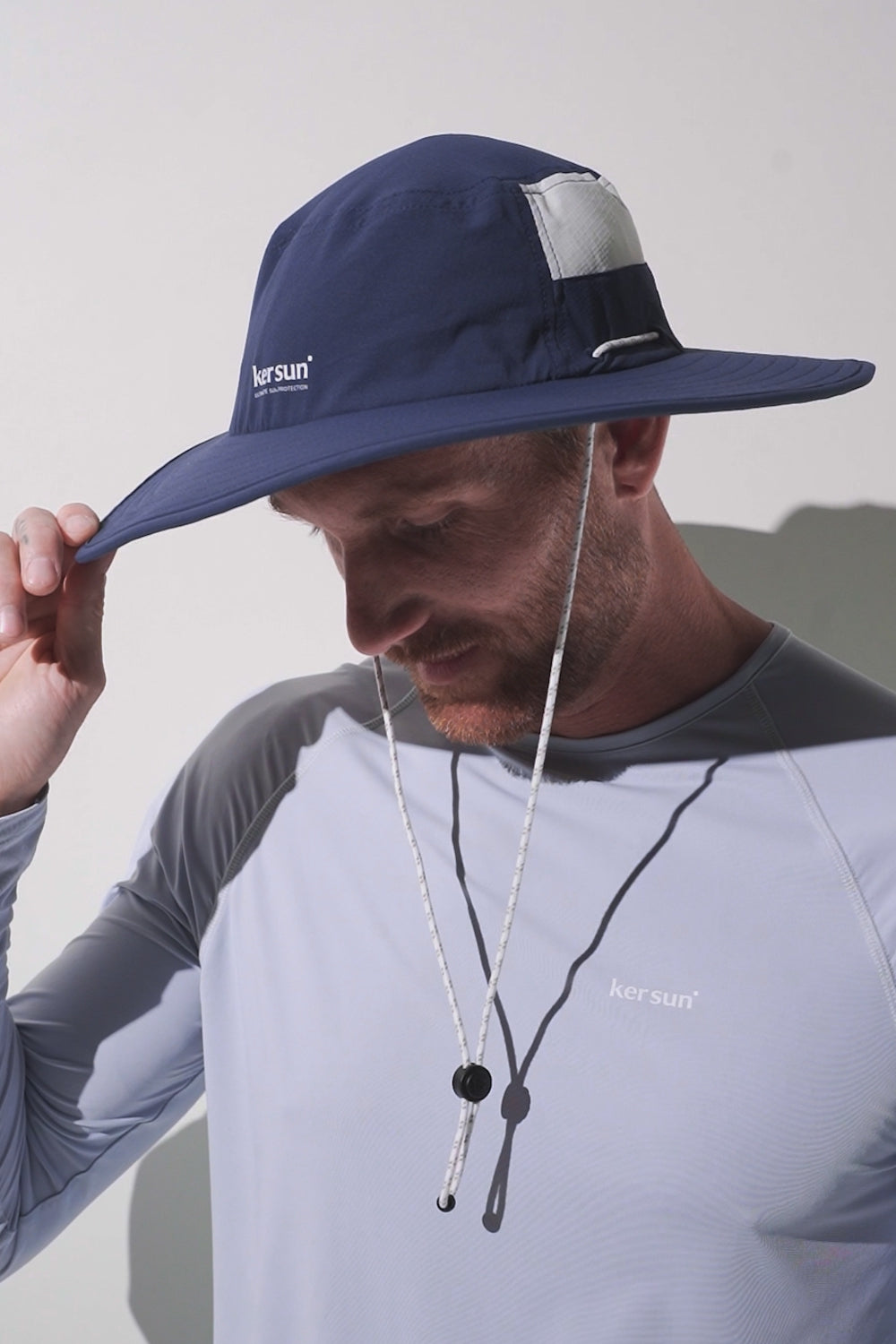 Chapeau anti-UV - Oasis bleu UPF 50+ pour homme, léger et respirant, parfait pour les activités en extérieur.