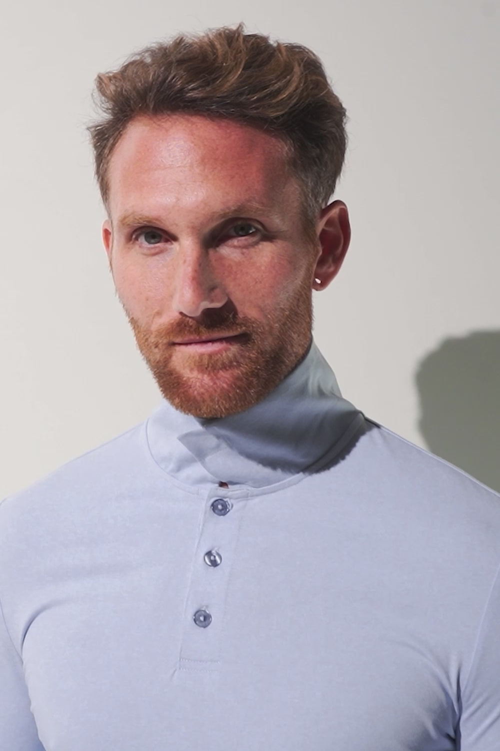 Cargar video: Ropa con protección solar para hombre certificada UPF50+ para una protección solar óptima