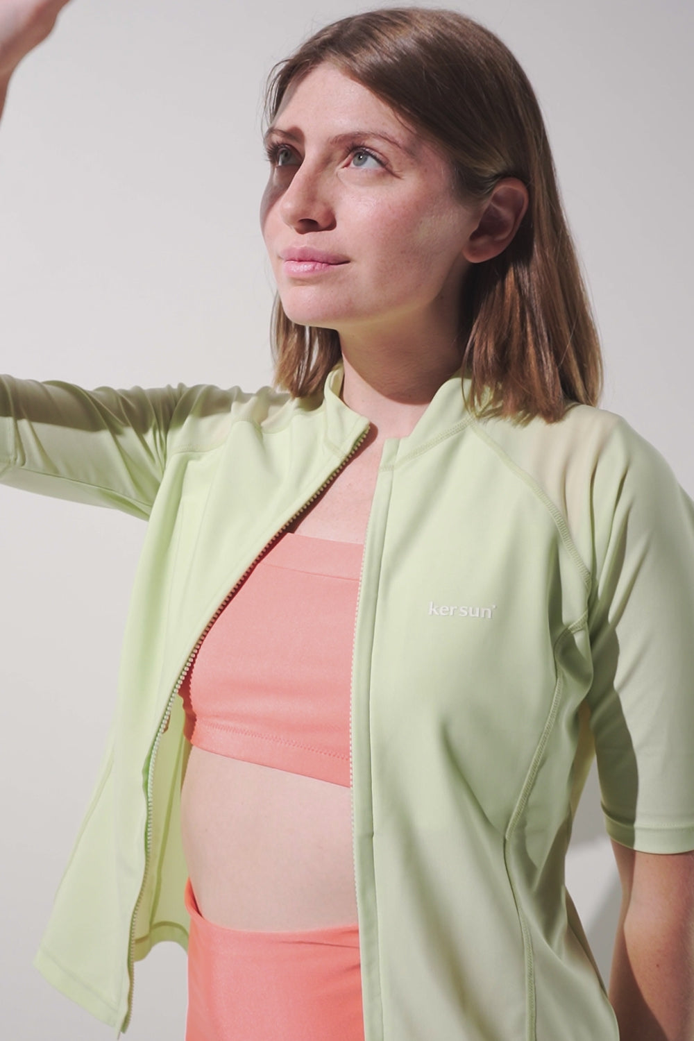 Veste de bain anti-UV - Malta verte, pour femme, légère et respirante, idéale pour la baignade avec protection UPF 50+.